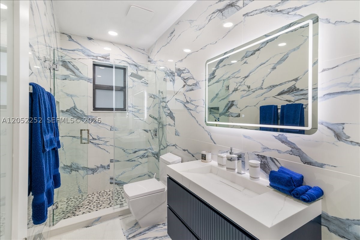 CASA LAGO 1ST ADDN - Residential