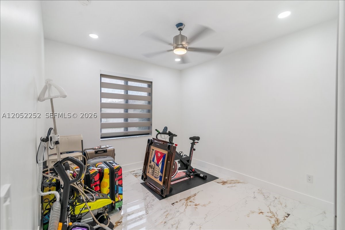CASA LAGO 1ST ADDN - Residential
