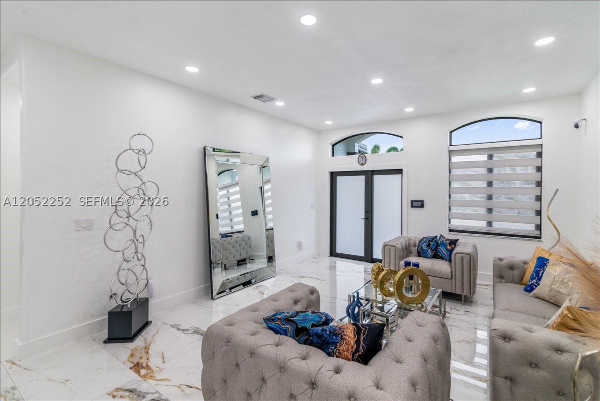 CASA LAGO 1ST ADDN - Residential
