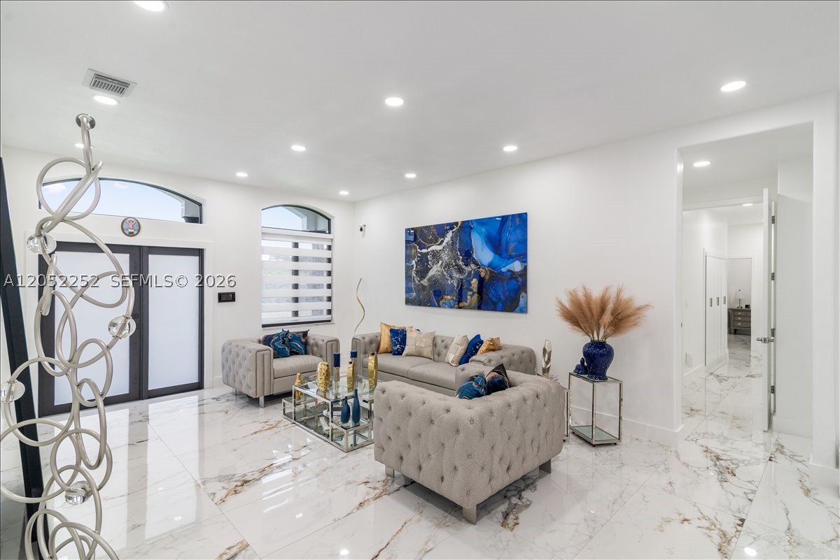 CASA LAGO 1ST ADDN - Residential