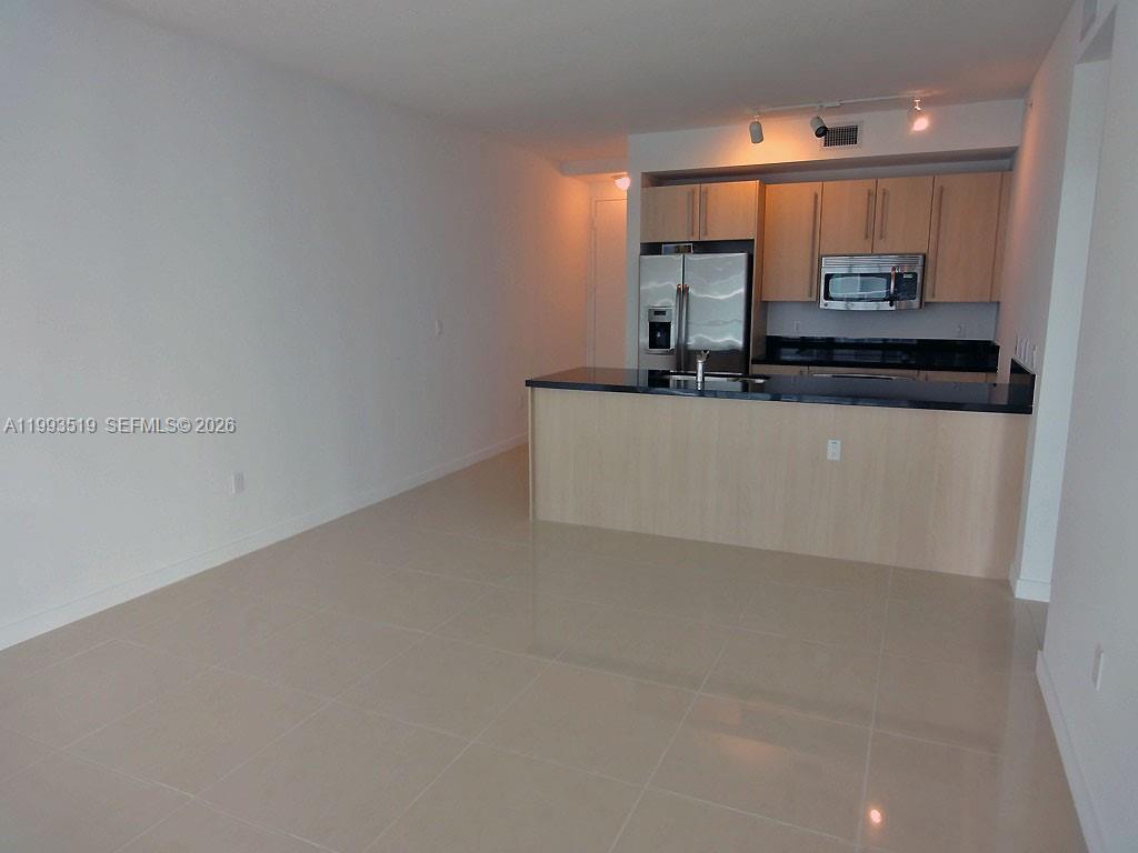 THE AXIS ON BRICKELL II C - Residential