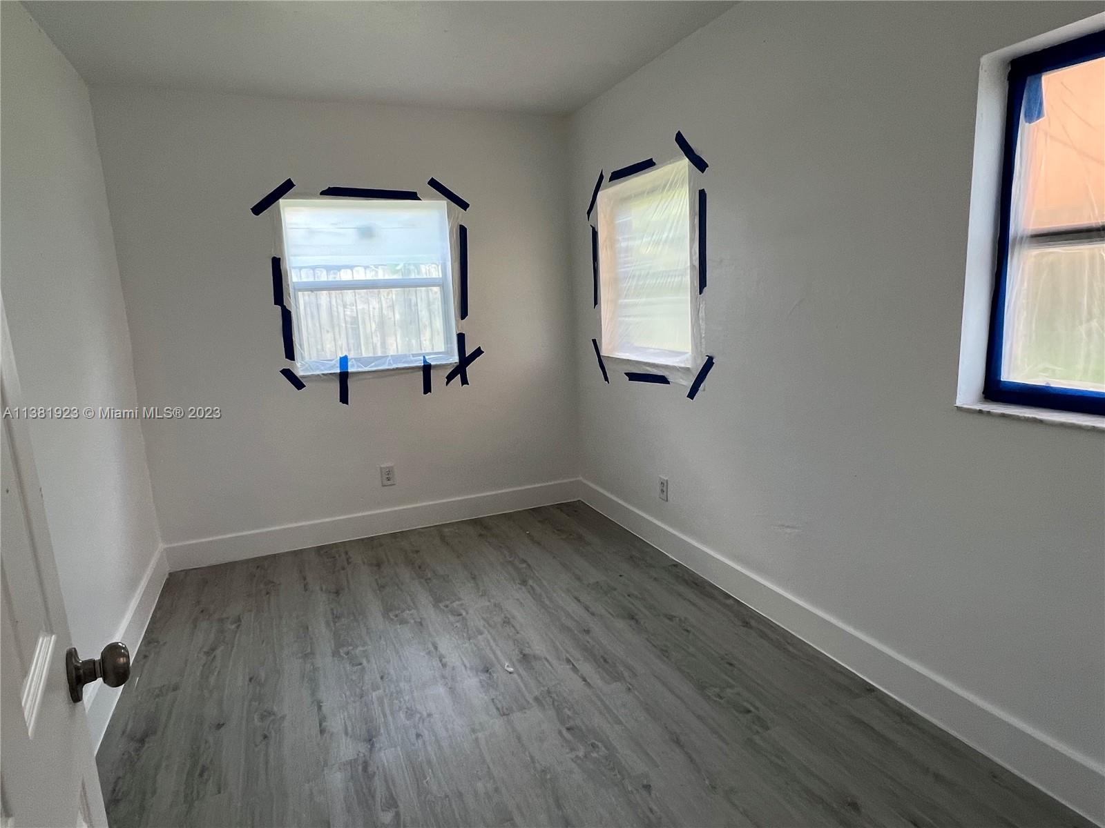 SPRINGBANK PARK - Residential