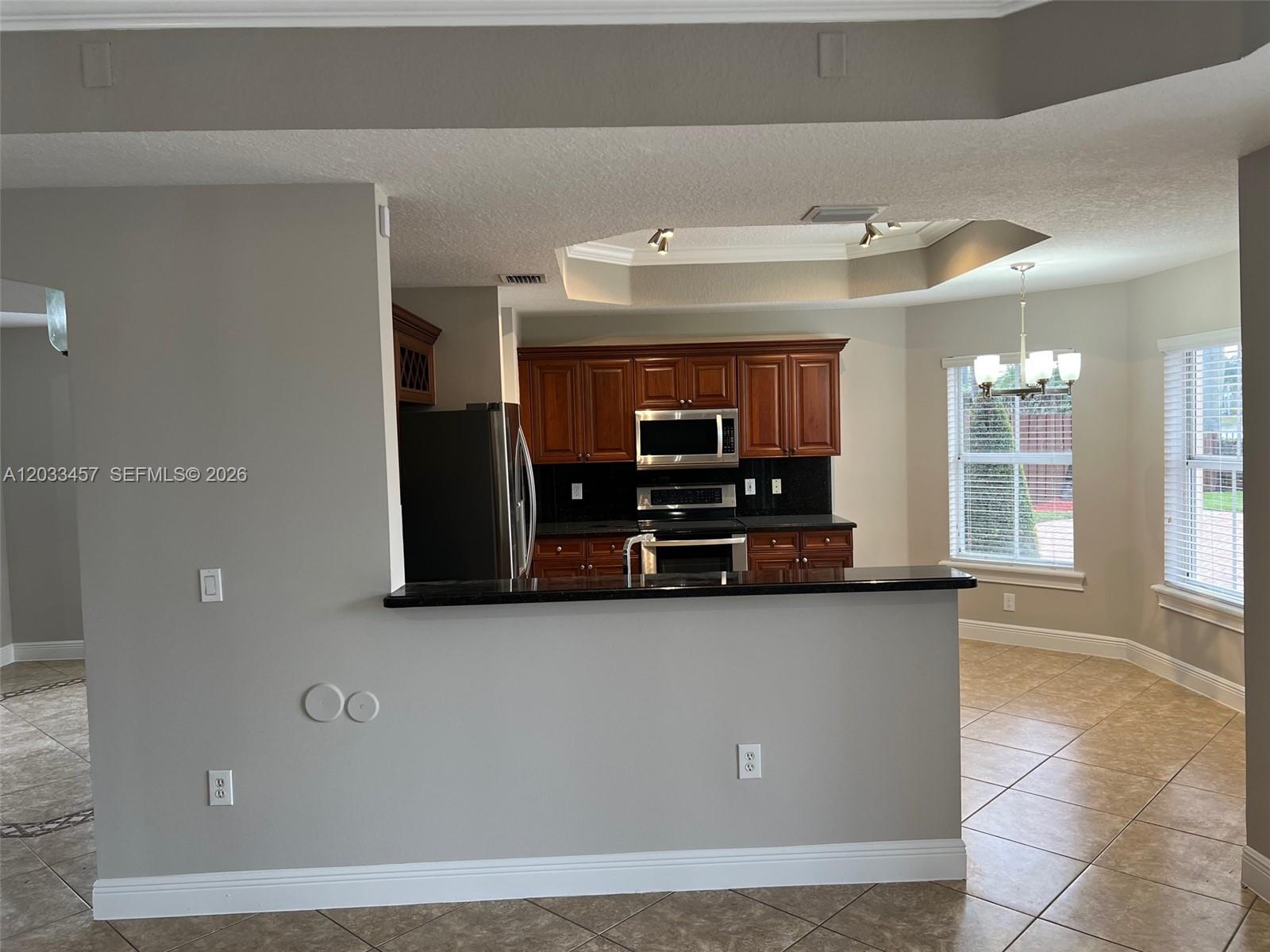 EGRET LAKE ESTATES SEC 1 - Residential Lease