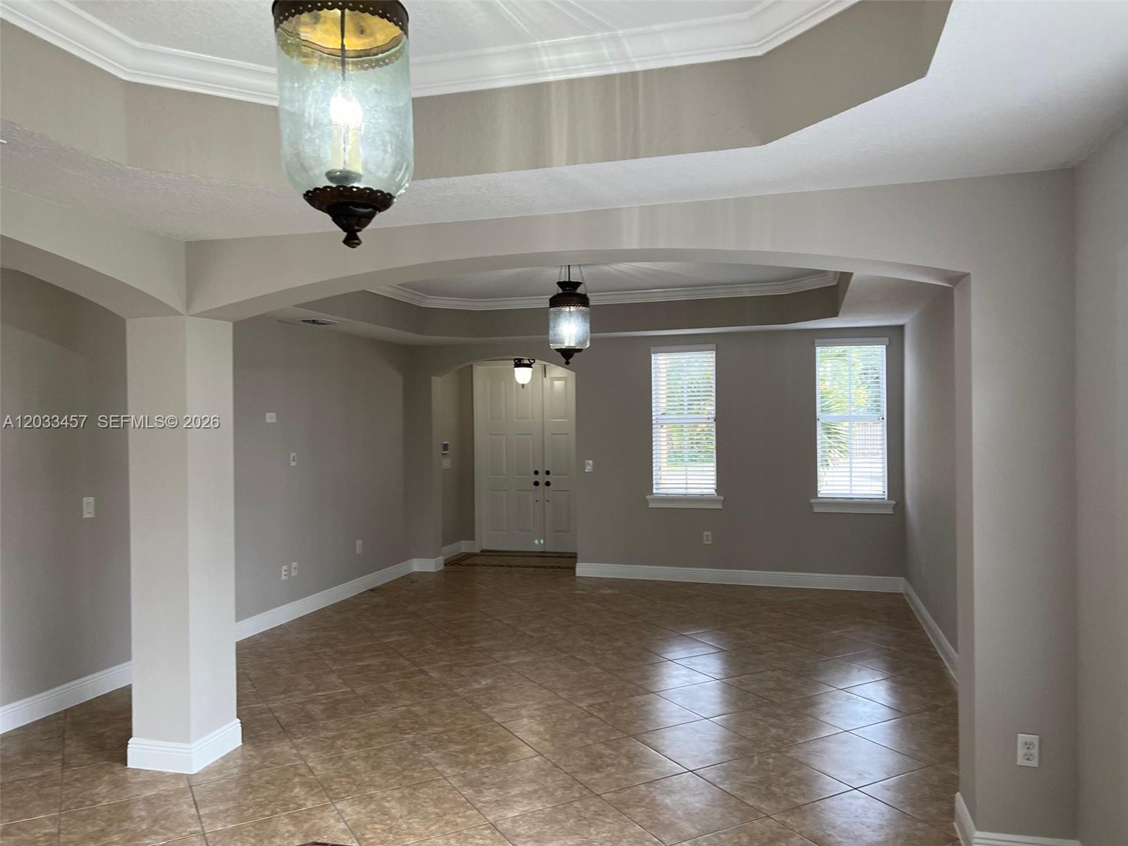 EGRET LAKE ESTATES SEC 1 - Residential Lease