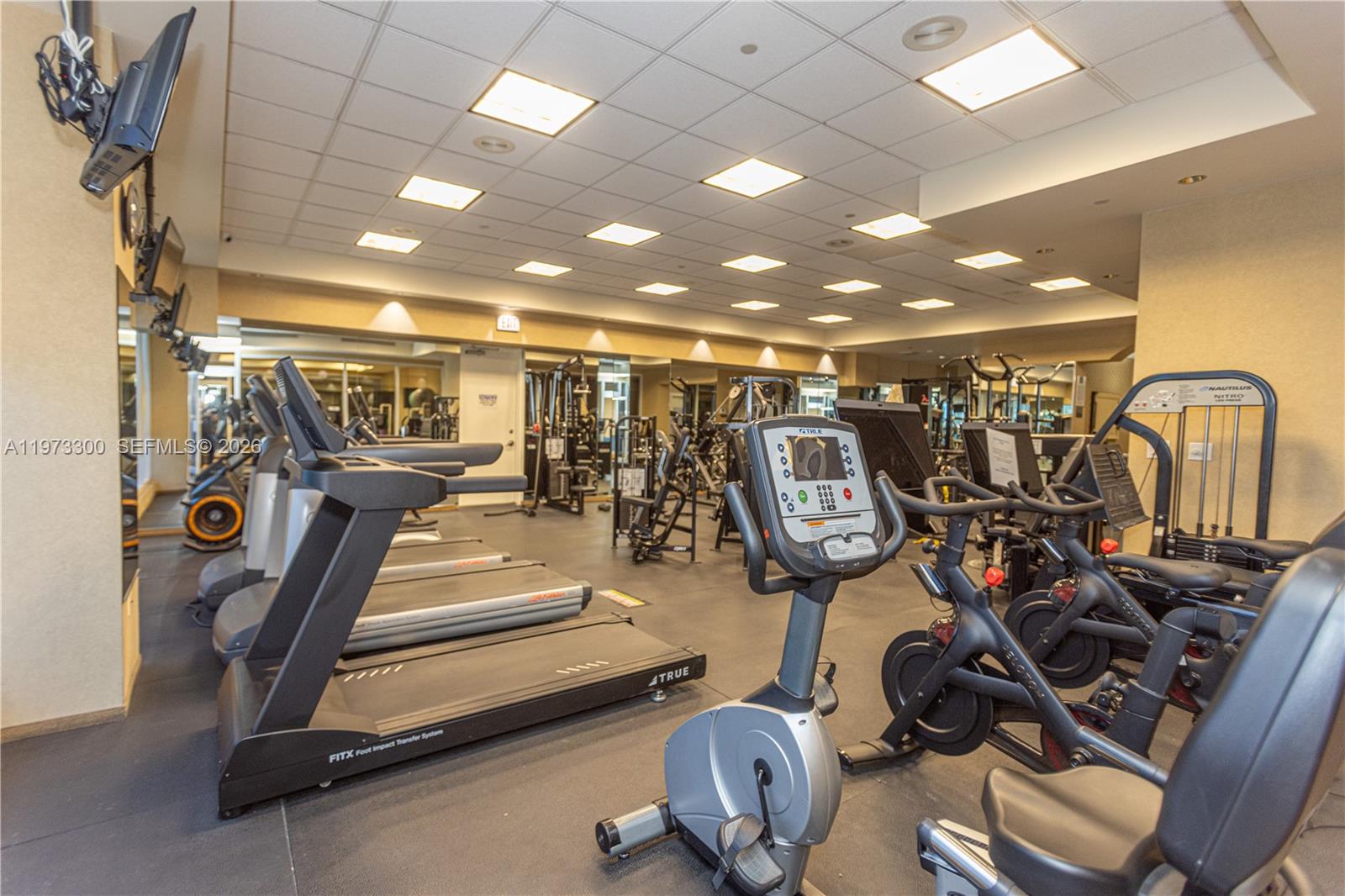 SOLIMAR CONDO - Residential