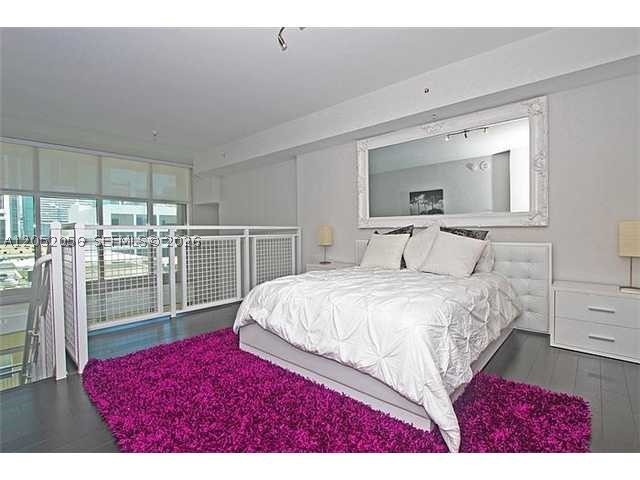 VIZCAYNE NORTH CONDO - Residential Lease