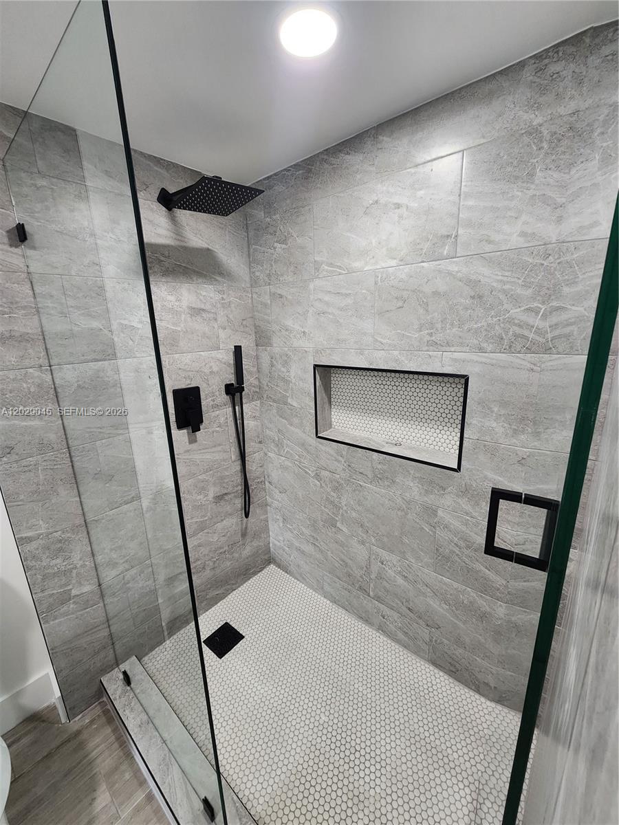 MARQUESA CONDO - Residential