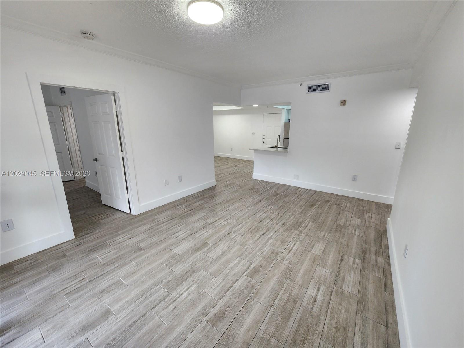 MARQUESA CONDO - Residential