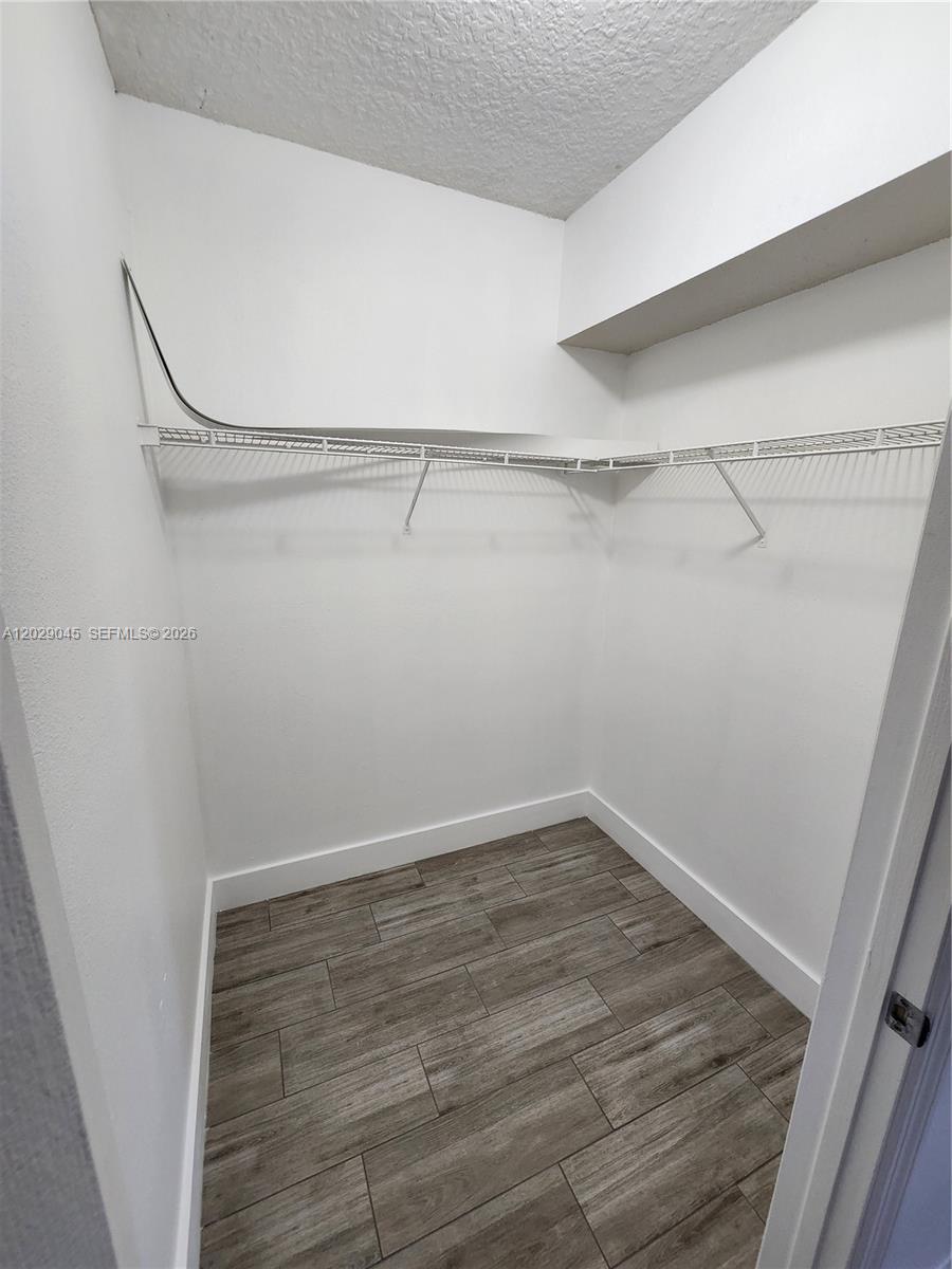 MARQUESA CONDO - Residential