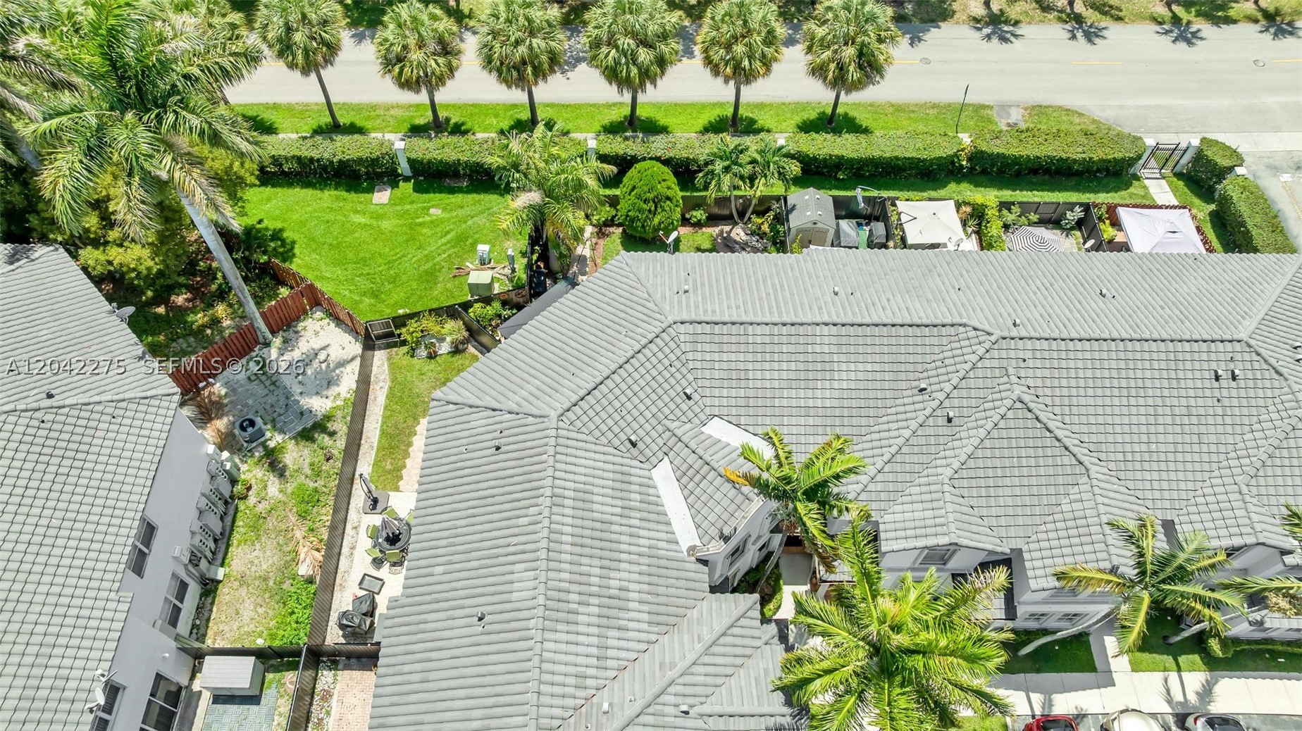 COSTA LINDA CONDO - Residential