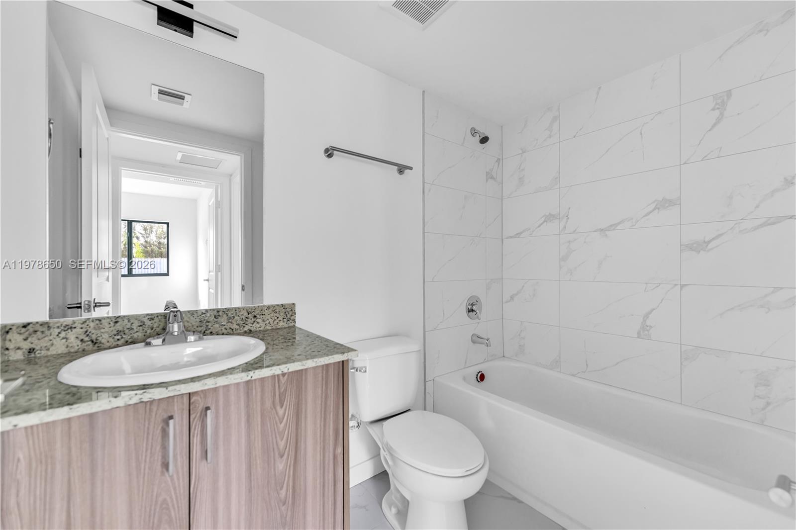 BISC GARDENS SEC C - Residential Lease