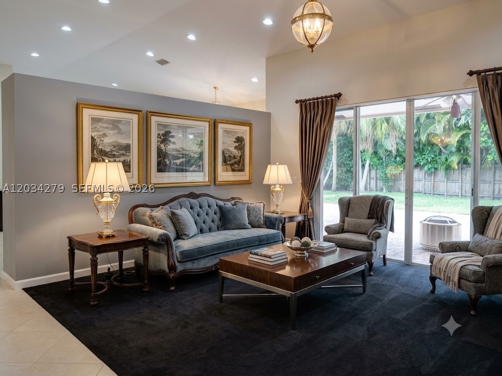 EMBASSY LAKES PARCEL - Residential Lease