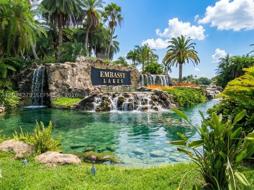 EMBASSY LAKES PARCEL - Residential Lease