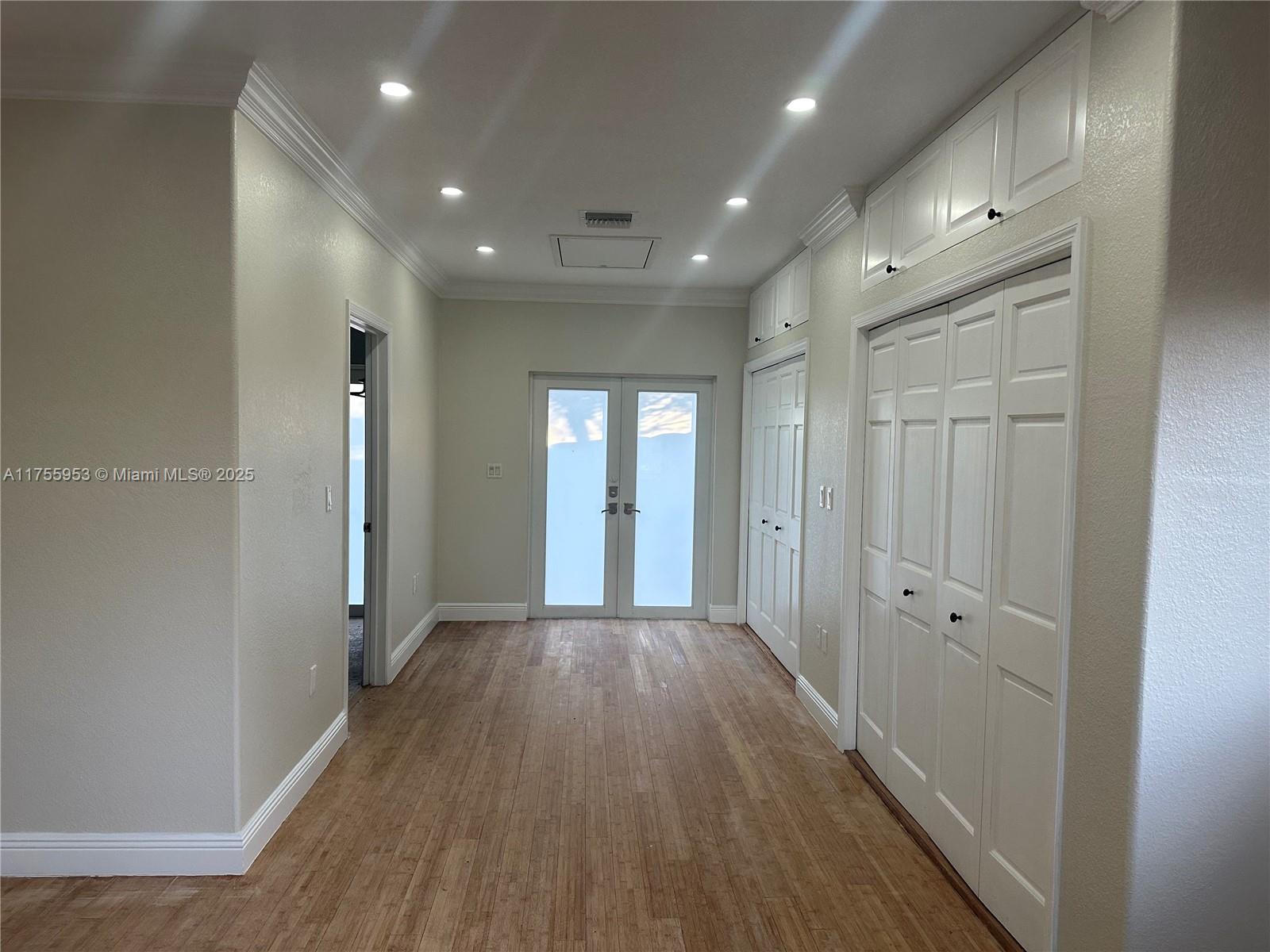WESTWOOD LAKE 1ST ADDN - Residential Lease
