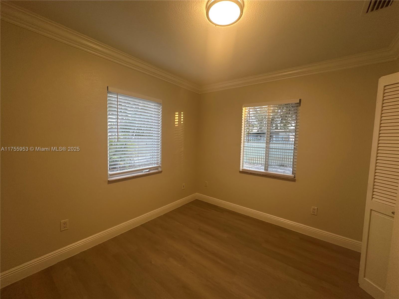 WESTWOOD LAKE 1ST ADDN - Residential Lease