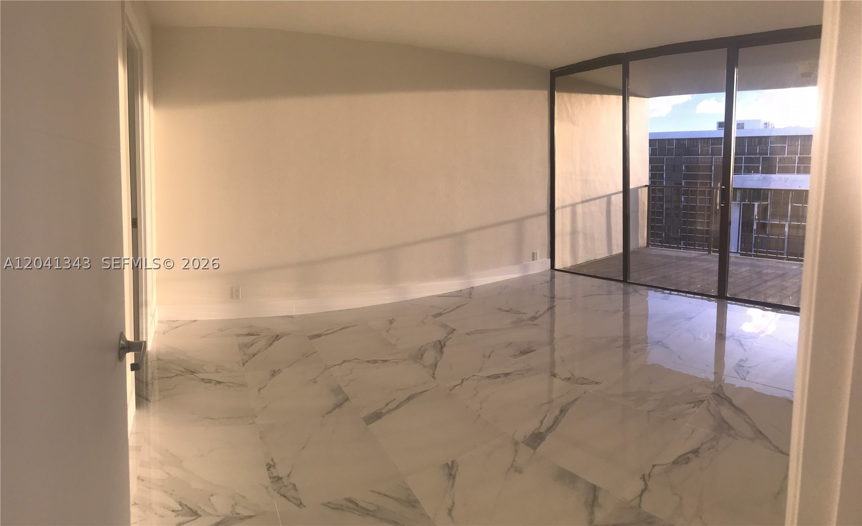 BRICKELL PLACE CONDO - Residential