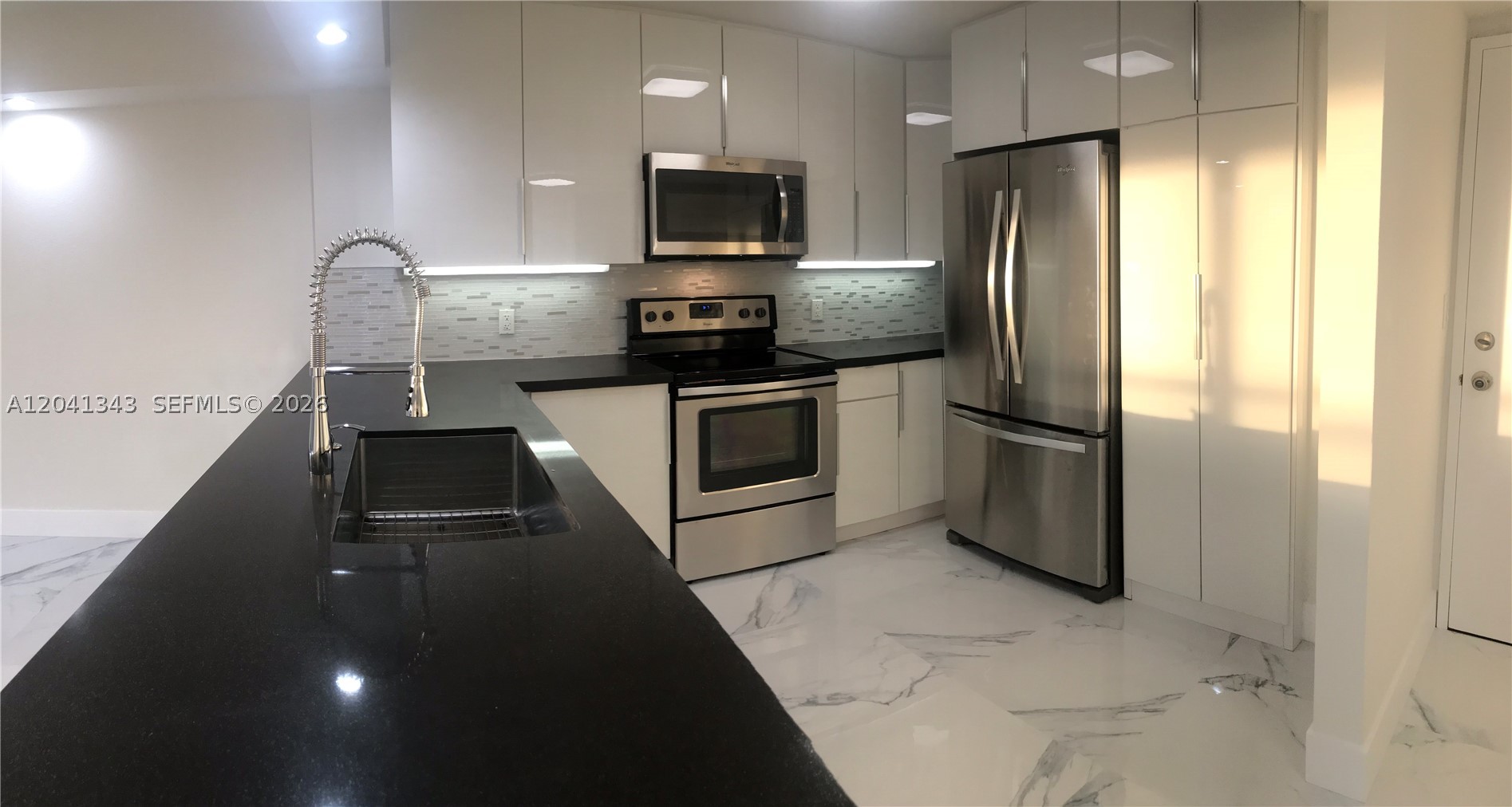 BRICKELL PLACE CONDO - Residential