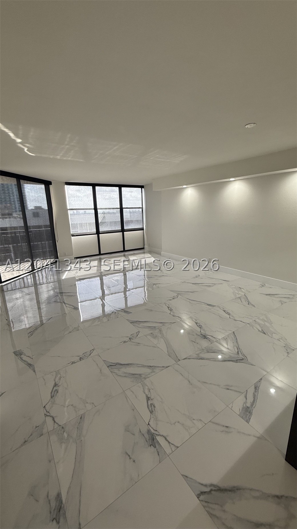 BRICKELL PLACE CONDO - Residential