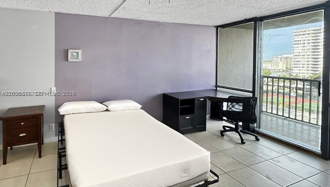 AVANT GARDE CONDO - Residential Lease