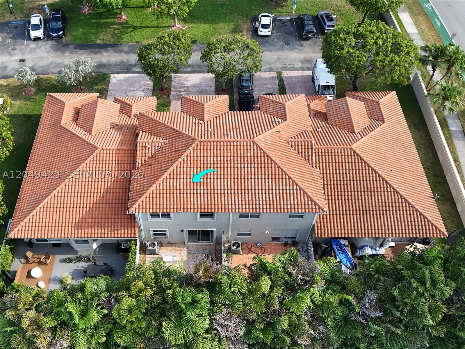 DORAL CHASE - Residential