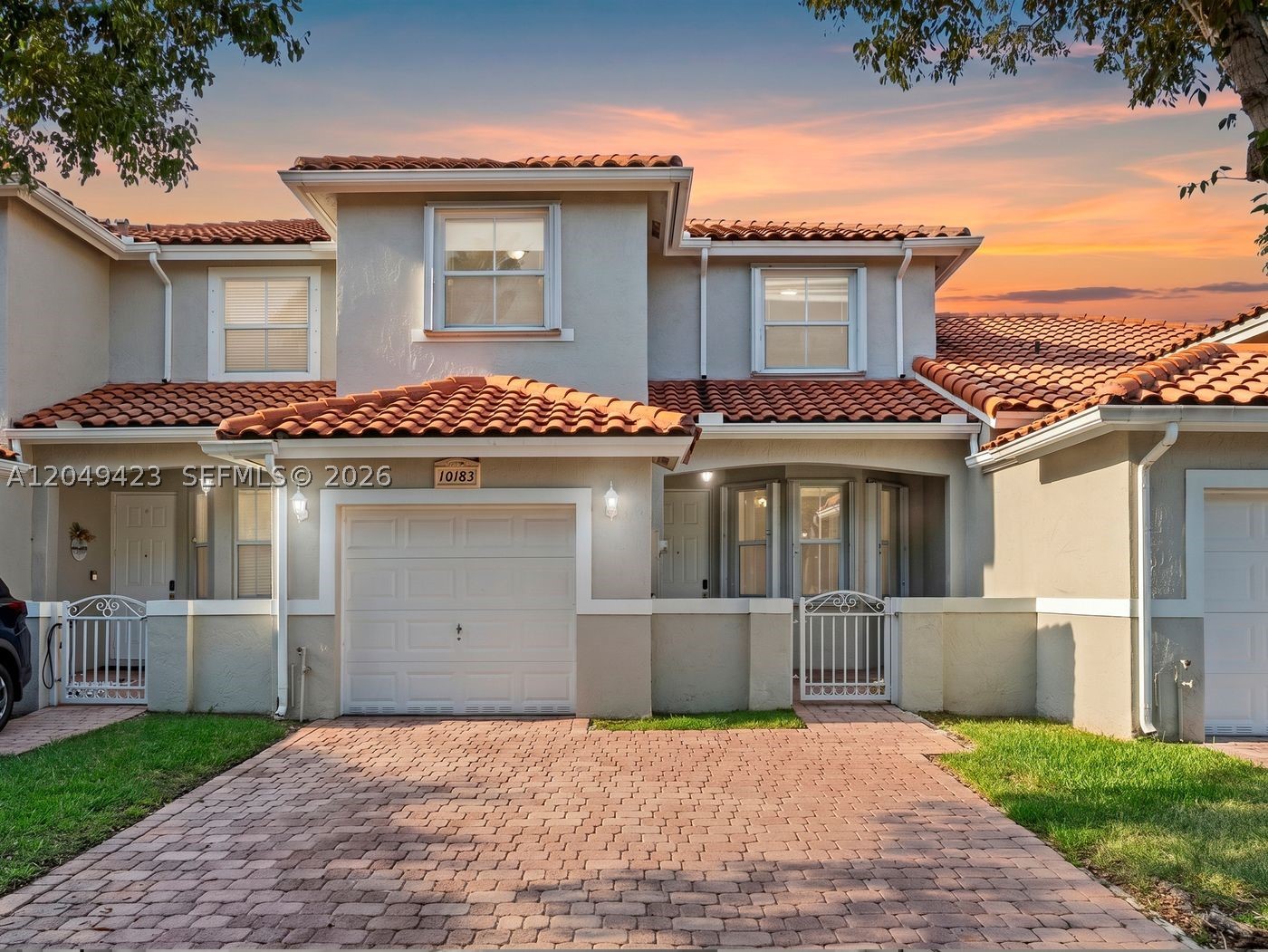 DORAL CHASE - Residential