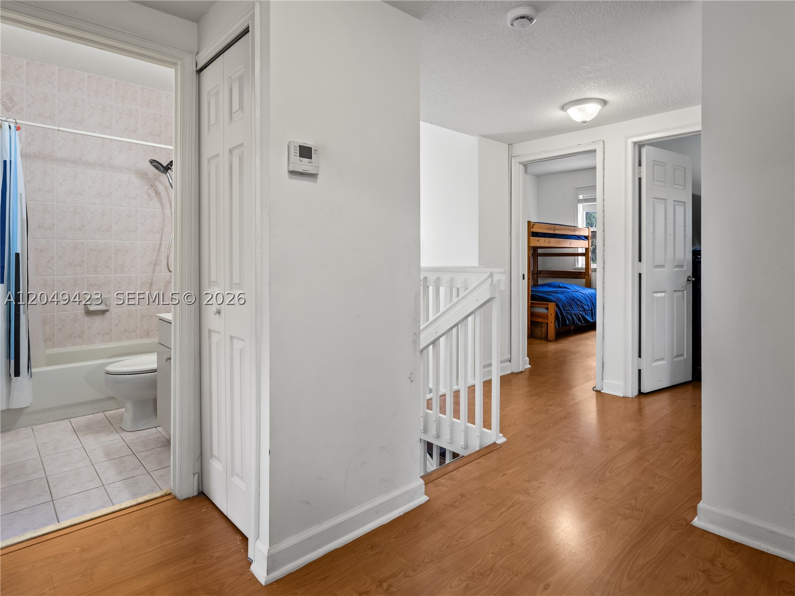 DORAL CHASE - Residential