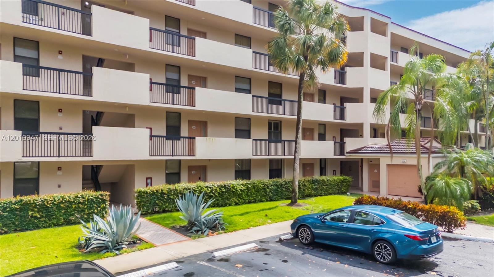 APPLEWOOD VILLAGE II-F CO - Residential