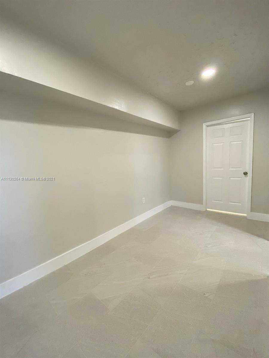 PARKWOOD TERRACE - Residential Lease