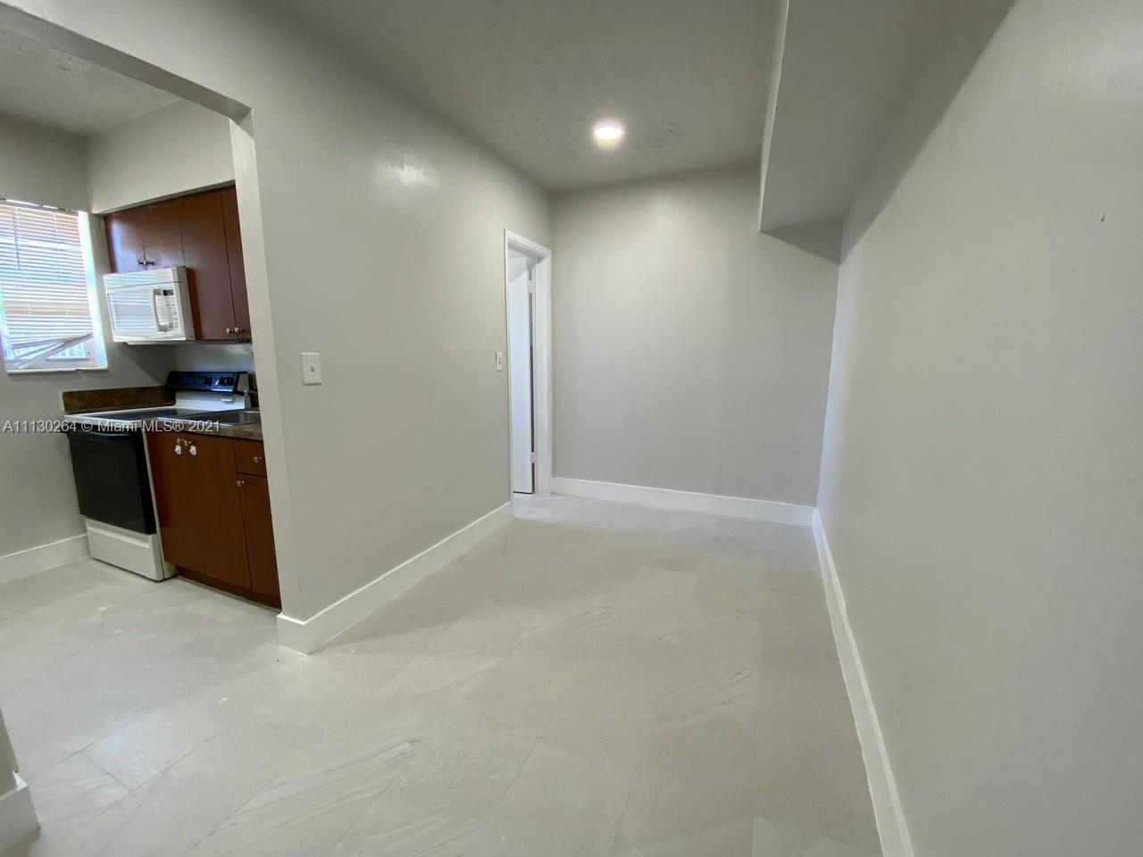 PARKWOOD TERRACE - Residential Lease