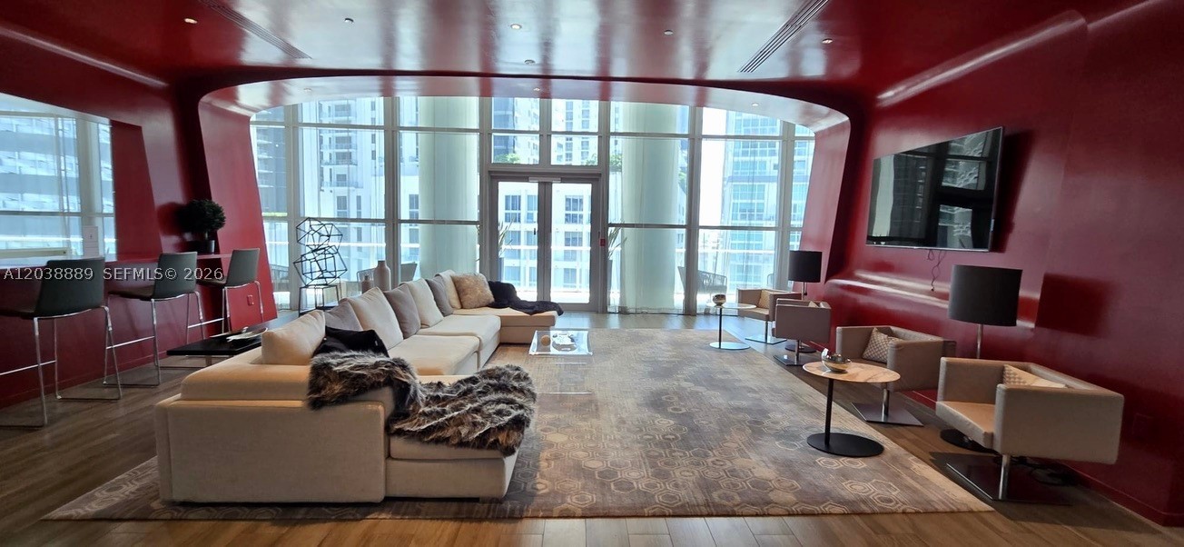 1100 MILLECENTO RESIDENCE - Residential Lease