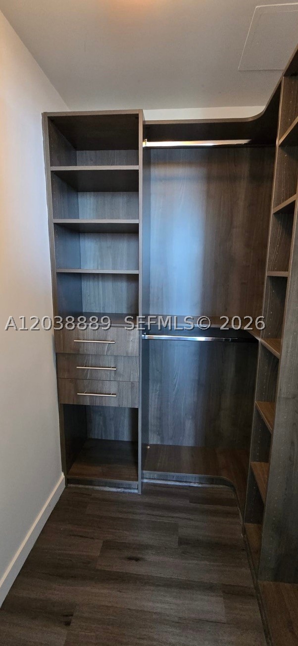 1100 MILLECENTO RESIDENCE - Residential Lease