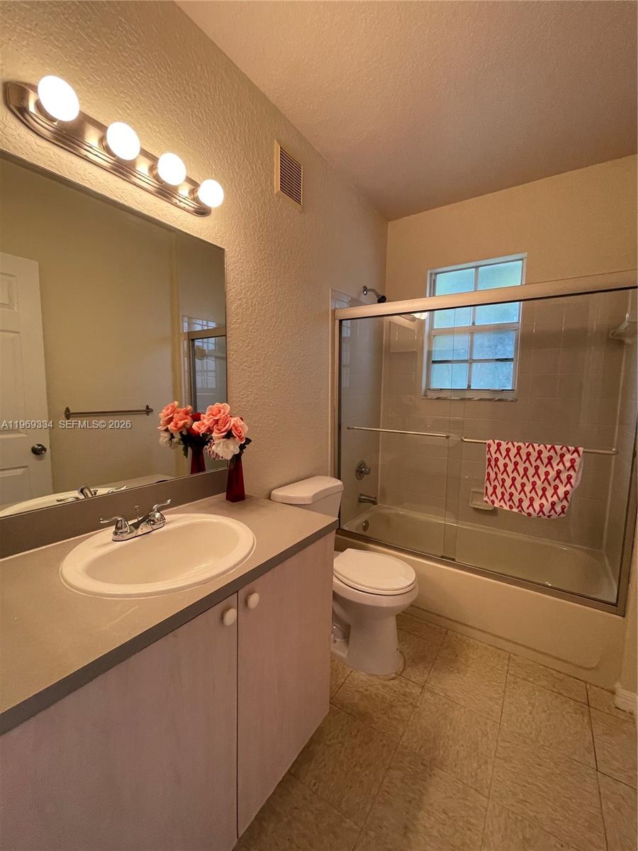 BELMONT AT NORTH LAUDERDA - Residential