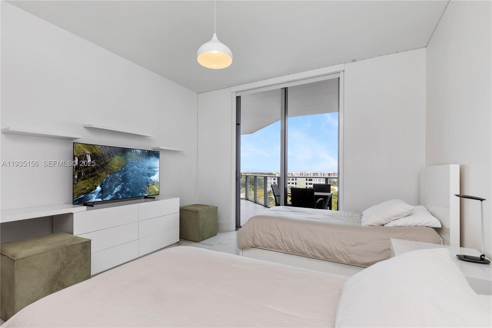 MARINA PALMS RESIDENCES N - Residential