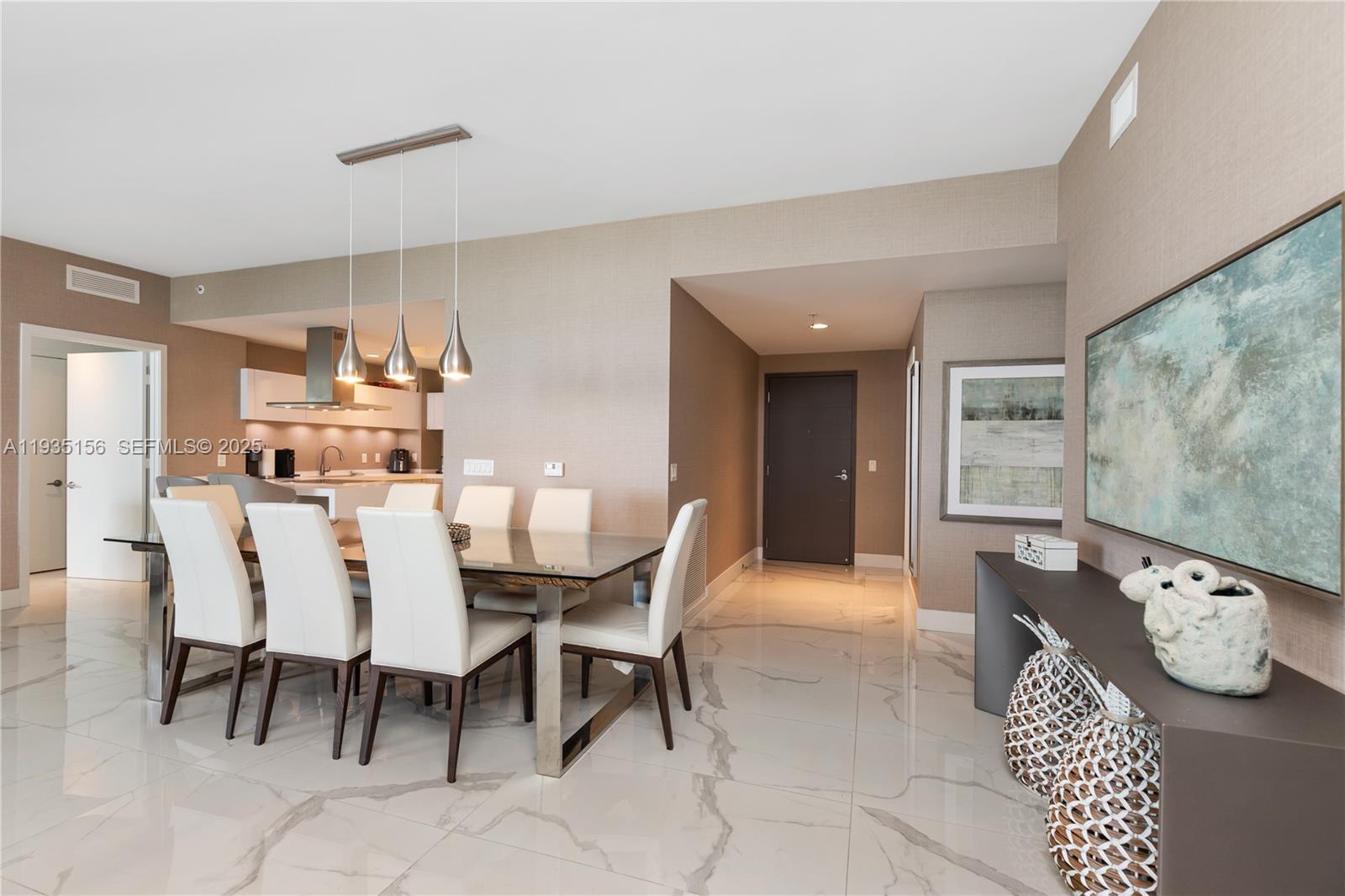 MARINA PALMS RESIDENCES N - Residential