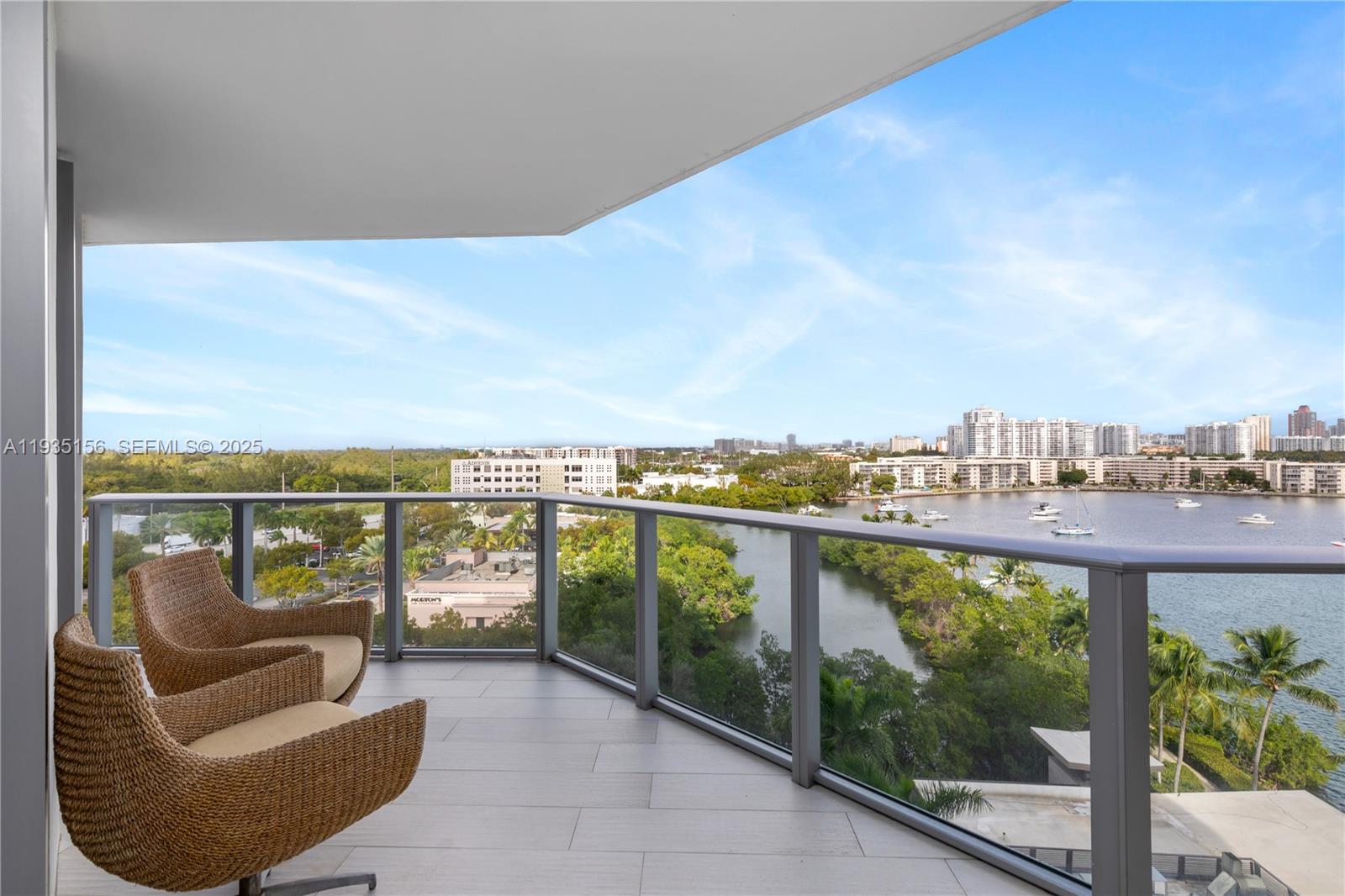 MARINA PALMS RESIDENCES N - Residential
