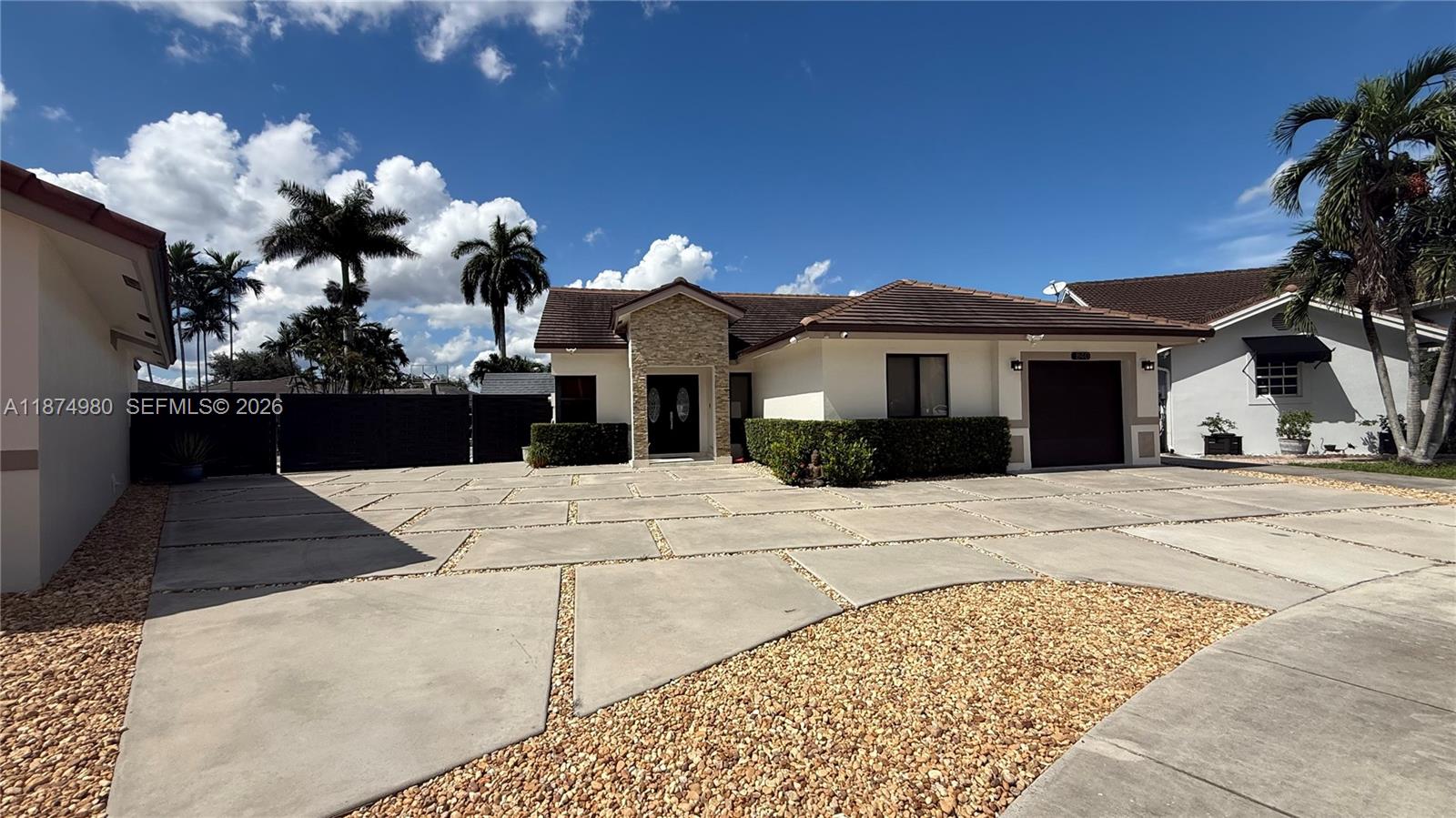 Welcome to this stunning single-family home locate on a spacious 10288 sq.ft. Corner lot in desirable culled-sac. This property offers the perfect combination of confort, entertainment, and extended construccion potential.
Featuring 3 bedrooms and 2 1/2 bathrooms, including private basketball half court made on official high school specification and high grade material, a sparkling 15x30 pool and brand new BBQ station, ideal for gathering and family, you are able to parking up to 10 cars in from of the unit. Enyoy   breathtaking lakefront views rigth from your backyard creating a serene and peaceful setting. Ample space for Boats, RVs or (FUTURE EXPANSION LIKE GUEST HOUSE OR EFFICIENCY) New A/C units and New Roof (THIS PROPERTY IS A DREAM HOME FOR SMART INVESTMENT)