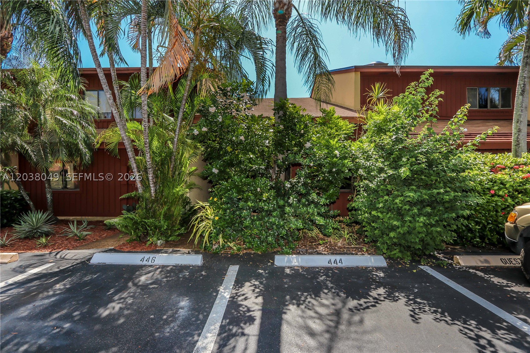 SANDPIPER BAY - Residential