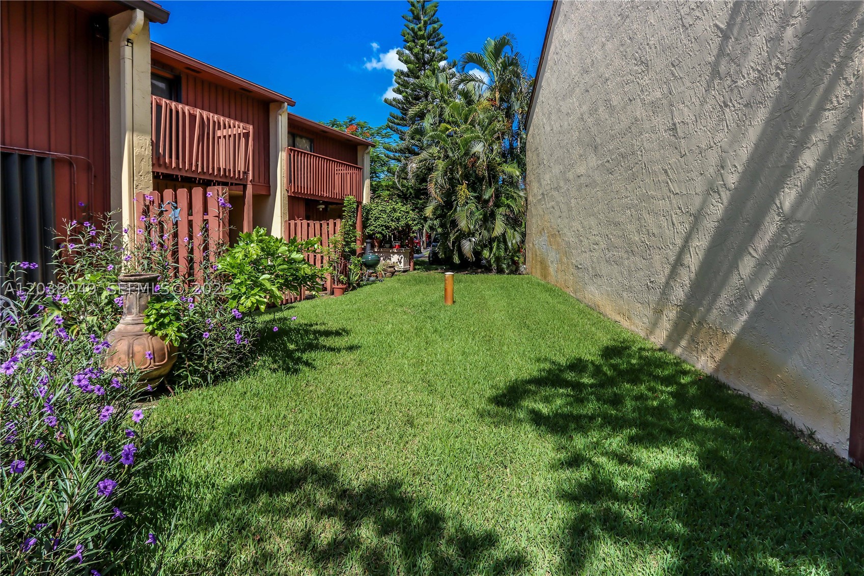SANDPIPER BAY - Residential