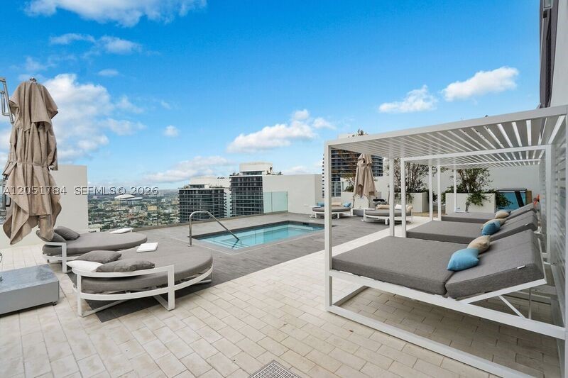 1010 BRICKELL CONDO - Residential Lease