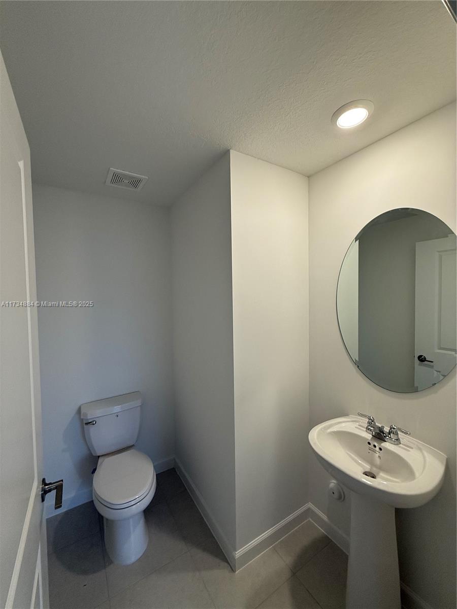 TUSCAN SPRING - Residential Lease