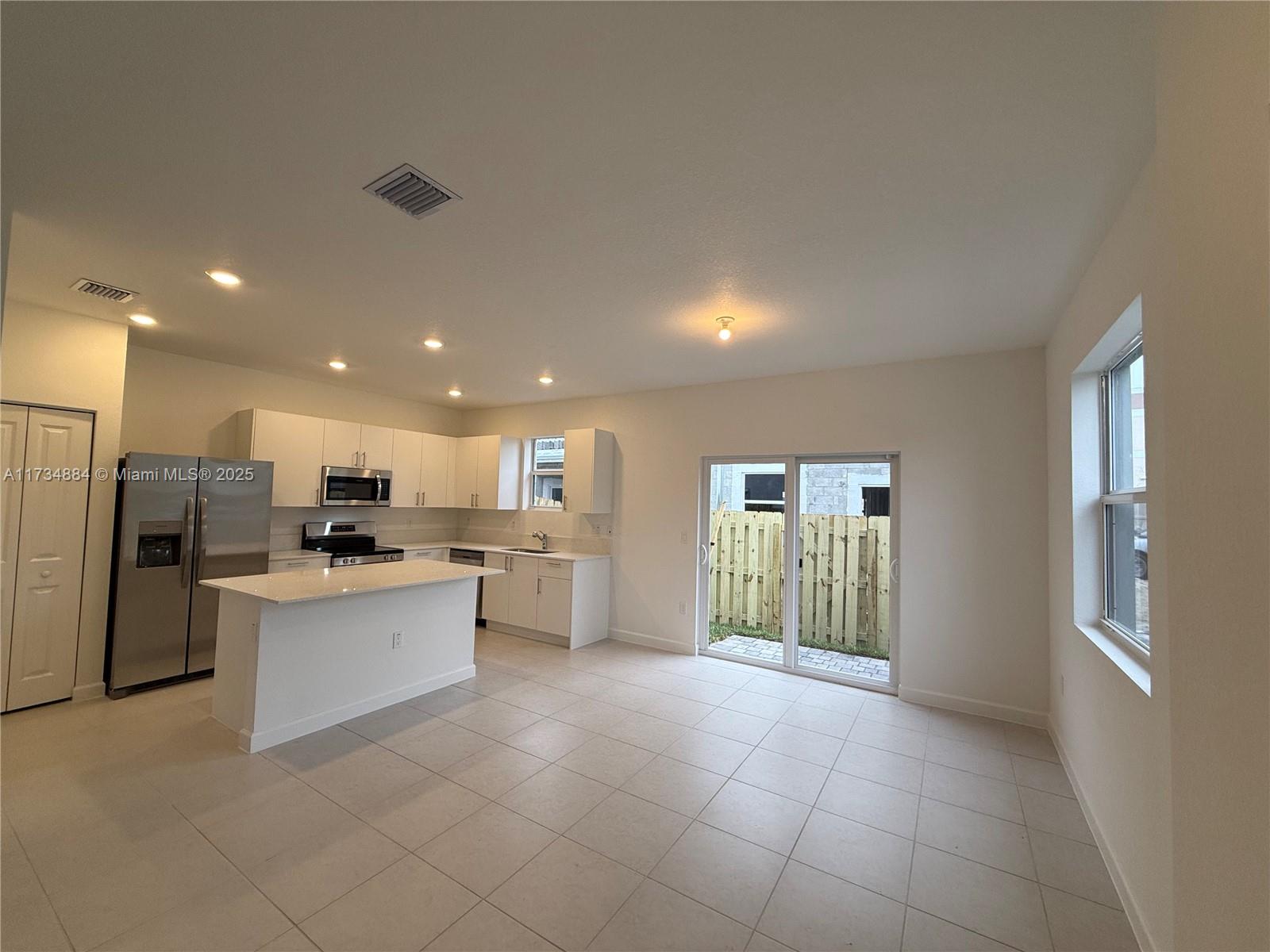 TUSCAN SPRING - Residential Lease