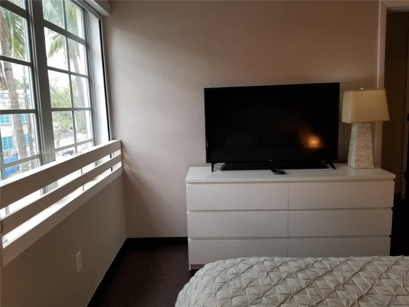 ARTECITY GOVERNOR CONDO - Residential Lease