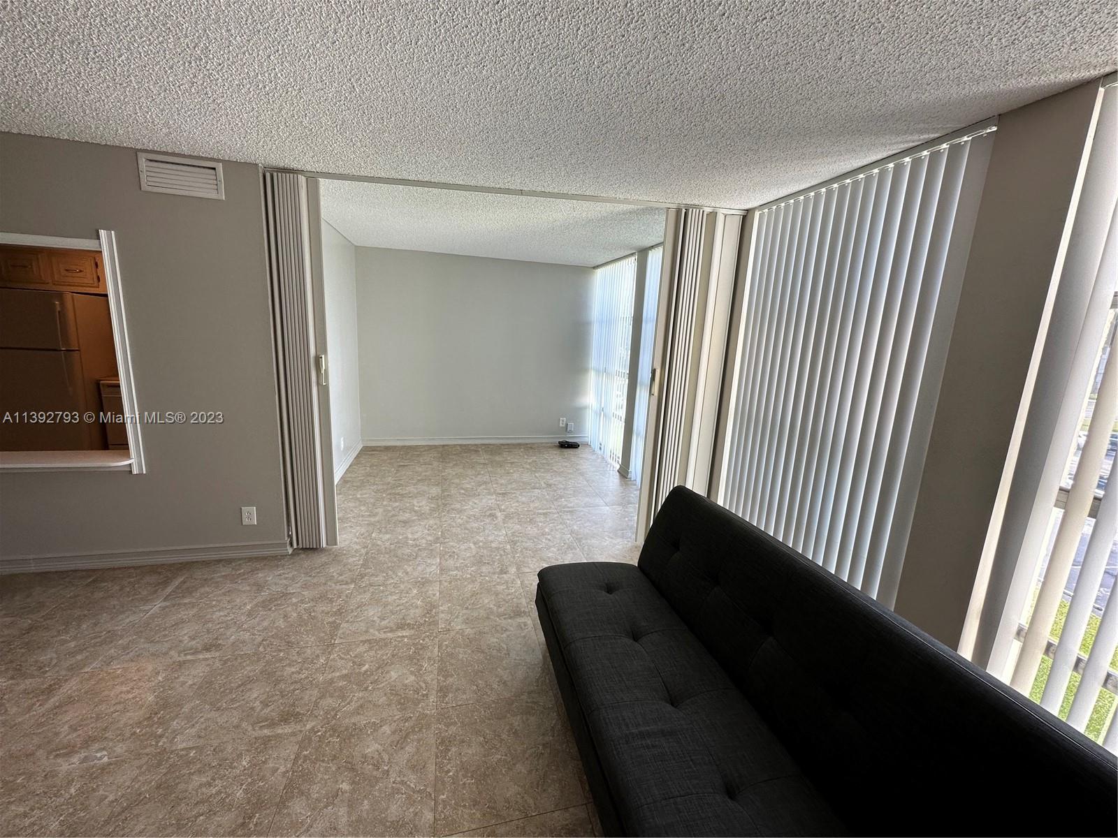 DESOTO PARK CONDO - Residential Lease