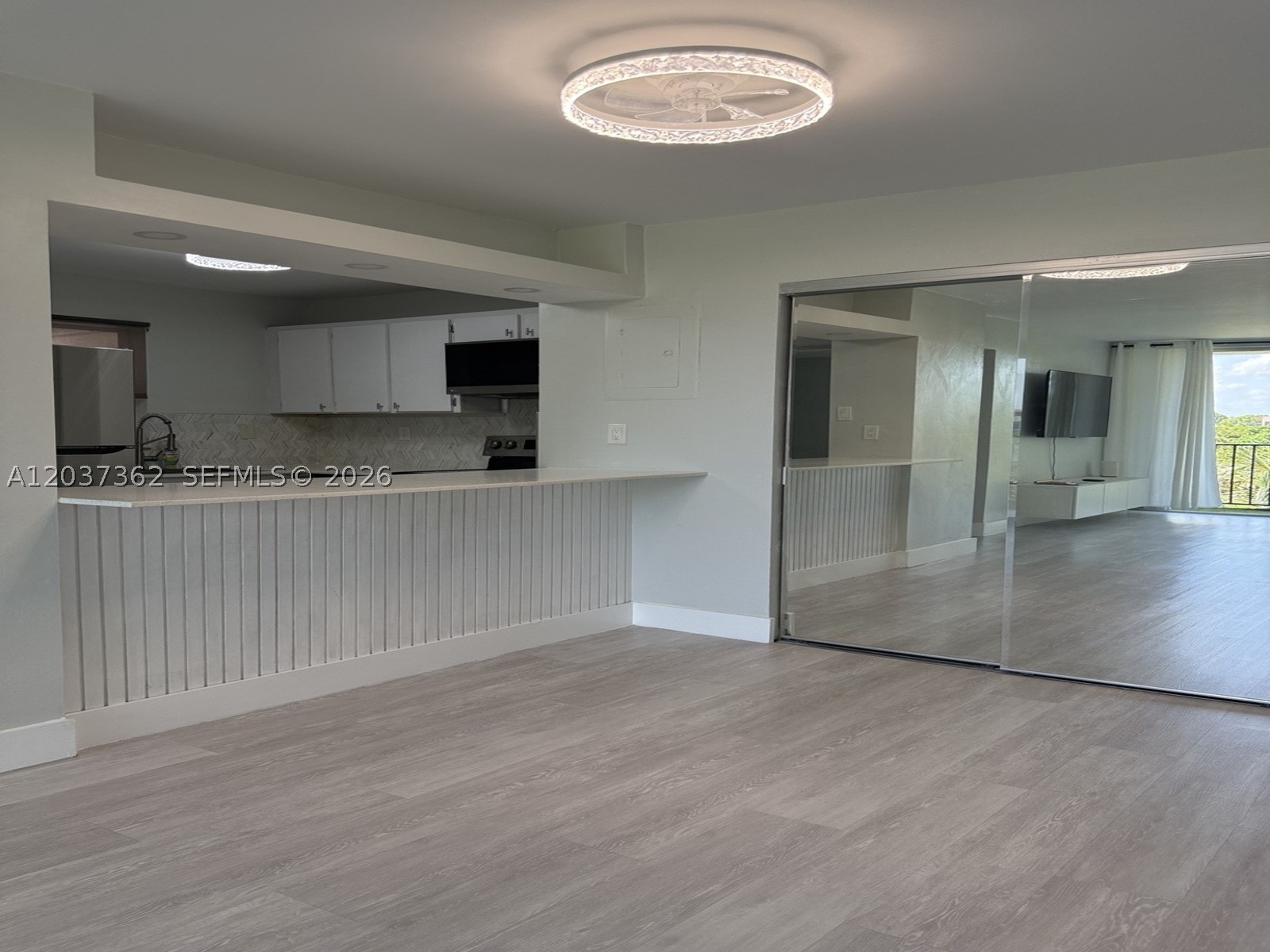 PINEBARK CONDO NO 3 - Residential