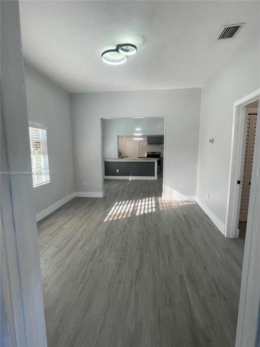 BUENA VISTA HEIGHTS ADDN - Residential Lease