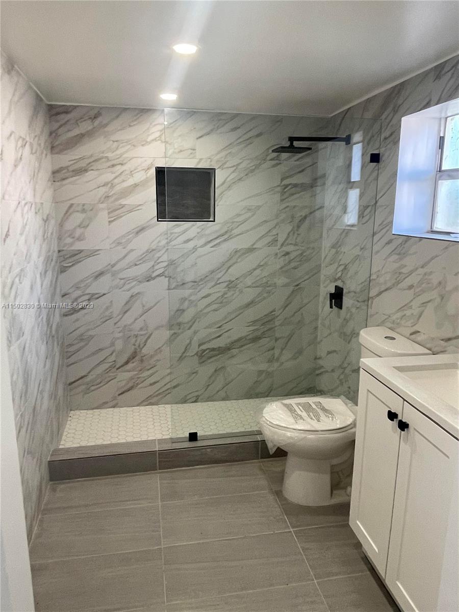 BUENA VISTA HEIGHTS ADDN - Residential Lease
