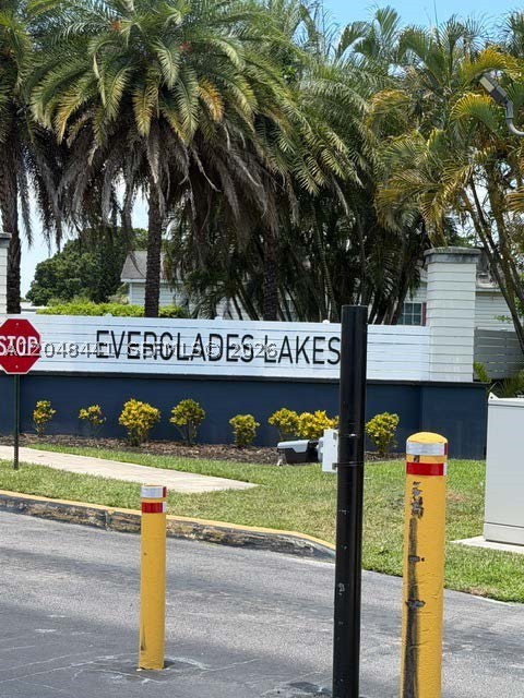 Everglades Lakes - Residential