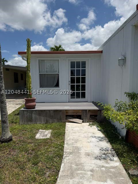 Everglades Lakes - Residential