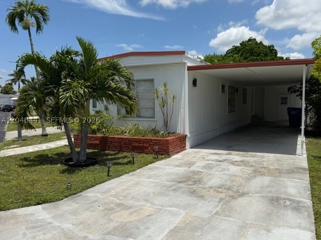 Everglades Lakes - Residential