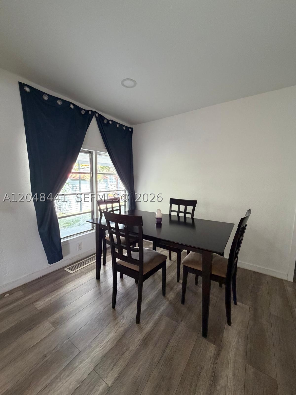 Everglades Lakes - Residential